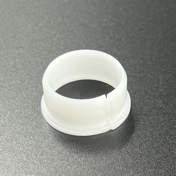 Втулка помпы охлаждения пластиковая Yamaha 100-250, F75-225 (PREMARINE)