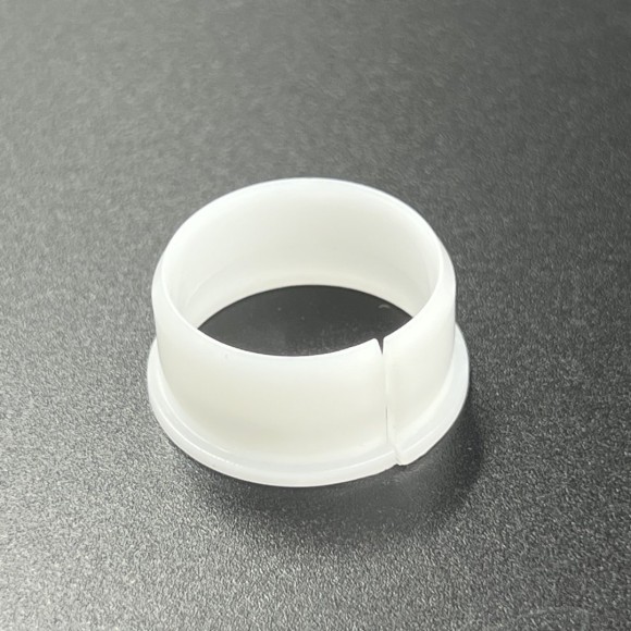 Втулка помпы охлаждения пластиковая Yamaha 100-250, F75-225 (PREMARINE)