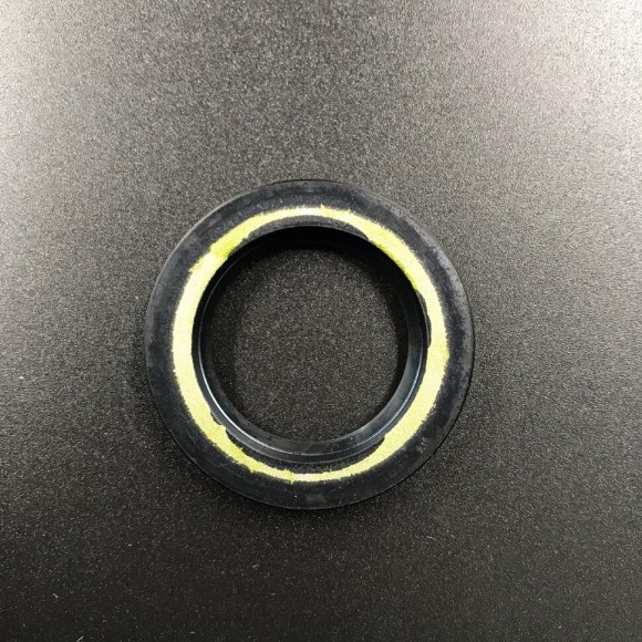 Сальник редуктора Yamaha 93101-28M16