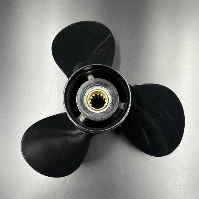 Гребной винт Suzuki DT40-DT65, DF40-DF50, DF40A-DF60A Sema (3x11x17) (Polastorm)