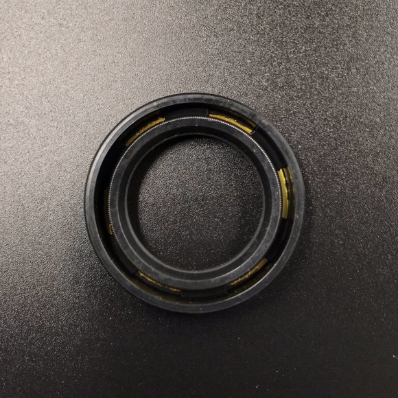 Сальник Honda (91252-888-003; 91201-ZG9-U71) (25x38x7) (Honda)