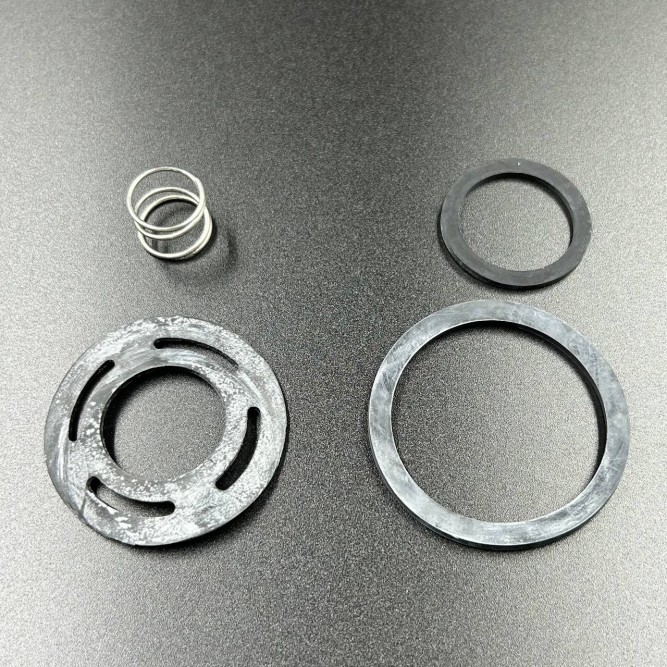Фильтр топливный Mercruiser 3.0L ALPHA ONE (35-8M0046752) (Omax)