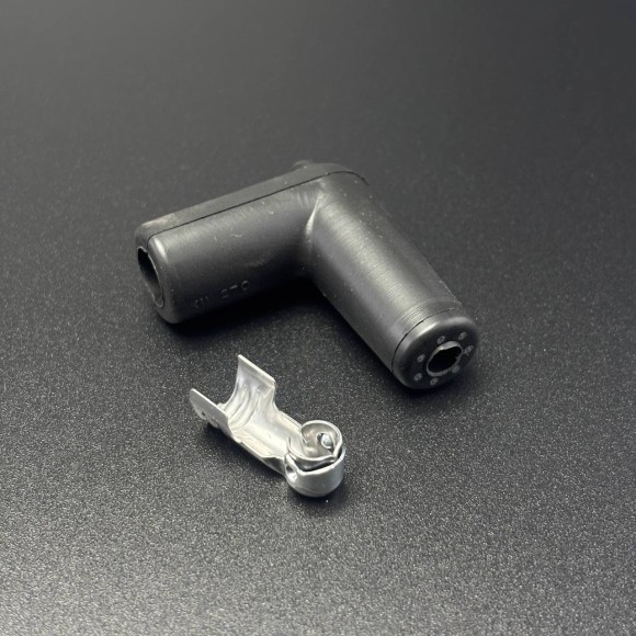 Свечной колпачок (47604A1; 71006A1) (Quicksilver) Свечной колпачок (47604A1; 71006A1) (Quicksilver)