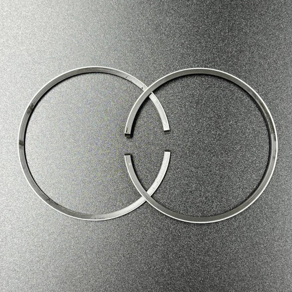 Кольца поршневые, комплект на один поршень Yamaha 30D (0.25mm) (Omax)