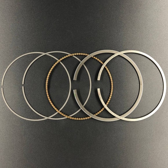 Кольца поршневые, комплект на один поршень Suzuki DF200-250 (STD) (Suzuki)