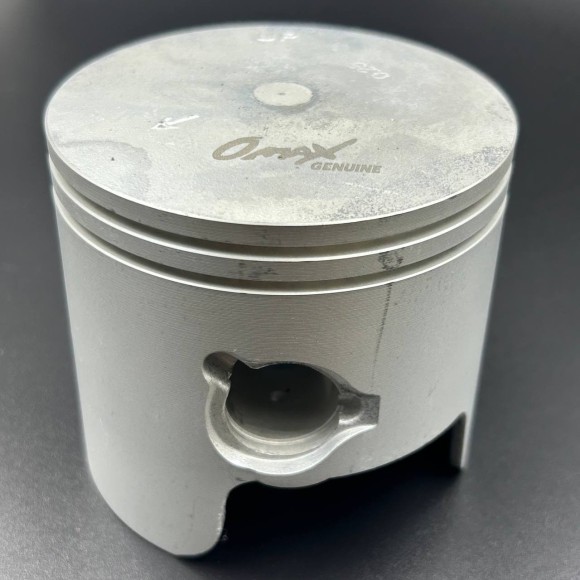 Поршневой комплект Yamaha 55, 75-90 (0.25mm) (Omax)