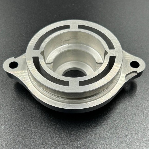 Ступица 682 Yamaha 9,9-15 (Osaka) Ступица 682 Yamaha 9,9-15 (Osaka)