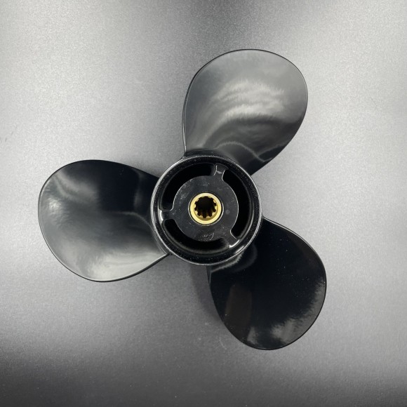 Гребной винт Suzuki DT9.9A-DT15A, DF9.9B, DF8A-20A Sema(3x9-1/4x11) (Polastorm) Гребной винт Suzuki DT9.9A-DT15A, DF9.9B, DF8A-20A Sema(3x9-1/4x11) (Polastorm)