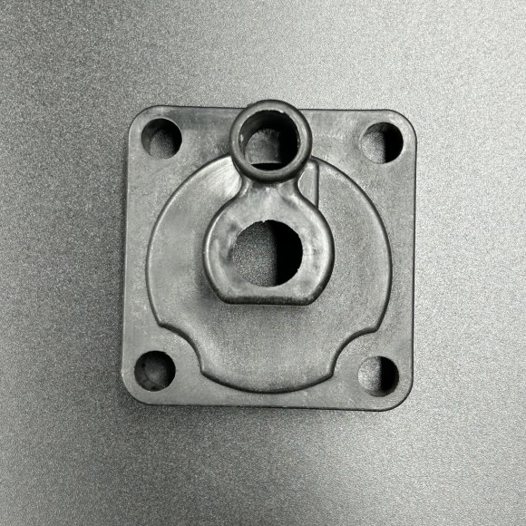 Корпус помпы охлаждения Yamaha 9.9-15, F6-15 (PREMARINE)