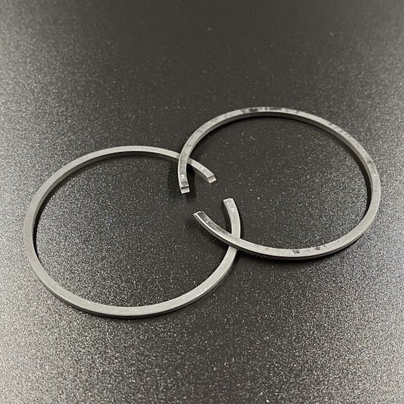 Кольца поршневые, комплект на один поршень Tohatsu 18 (0.50mm) (Omax)