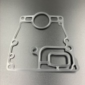 Прокладка под блок Suzuki DF8-9.9(A) (Suzuki) Прокладка под блок Suzuki DF8-9.9(A) (Suzuki)