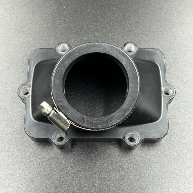Впускной патрубок BRP 550F (420667109; 42066710) (KINETIX)