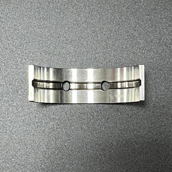 Вкладыш коренной Yamaha F150 (Red) (63P-11416-12; 63P-11416-41) (Yamaha)