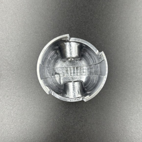 Поршень Yamaha 8D (STD) (PREMARINE) Поршень Yamaha 8D (STD) (PREMARINE)