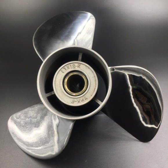 Гребной винт Yamaha 60-140, F70-F115 (3x13x19) (Сталь) Гребной винт Yamaha 60-140, F70-F115 (3x13x19) (Сталь)