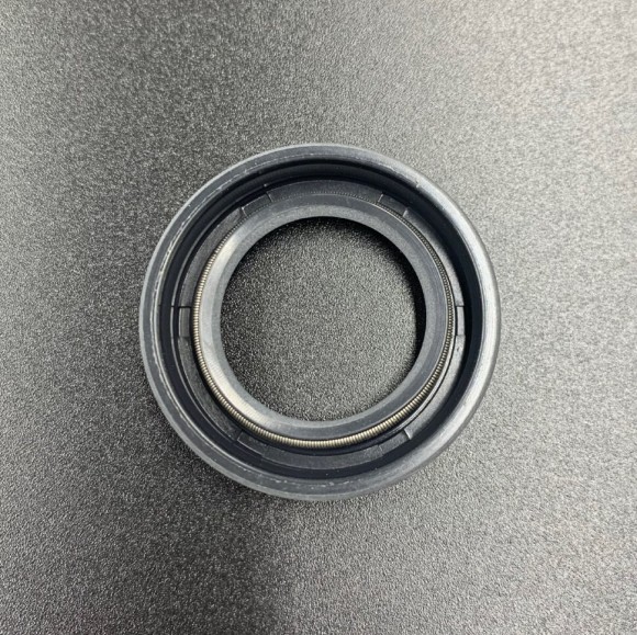 Сальник Honda (91252-ZV5-003) (22x35x7) (Honda)