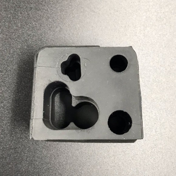 Уплотнение в поддон тросов д/у Yamaha 60-70 (6H3-42725-10) (PREMARINE)