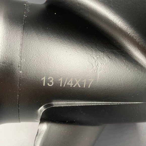 Гребной винт Tohatsu 60-140 (3x13-1/4x17) Гребной винт Tohatsu 60-140 (3x13-1/4x17)