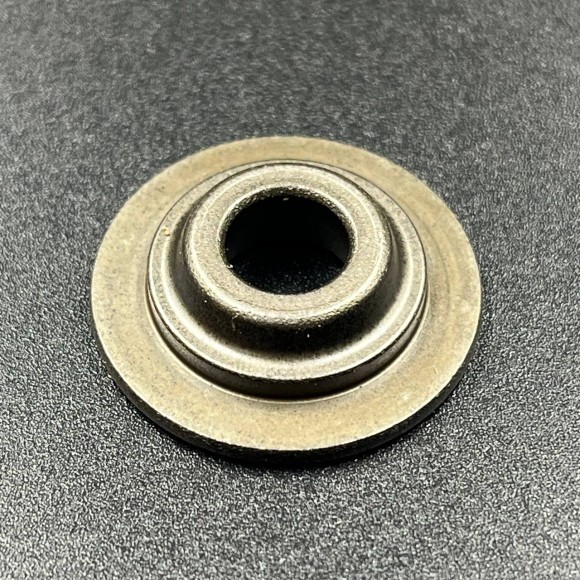 Тарелка пружины клапана Grizzly 500/700; Raptor 660/700; Rhino 660/700 (Yamaha)