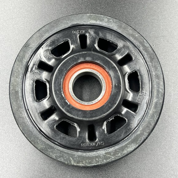 Ролик трака Yamaha Vk540 (8HF-47310-10) (Yamaha) Ролик трака Yamaha Vk540 (8HF-47310-10) (Yamaha)