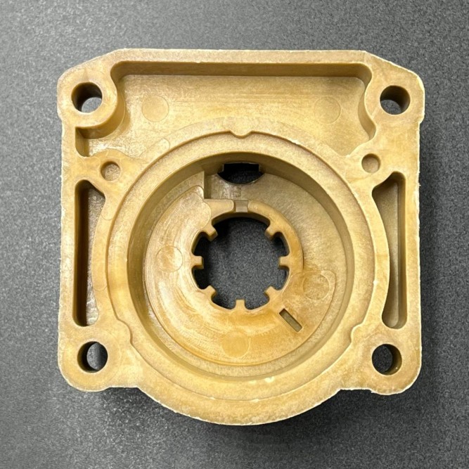 Корпус помпы охлаждения Yamaha 25-30, F20-25 (PREMARINE2)