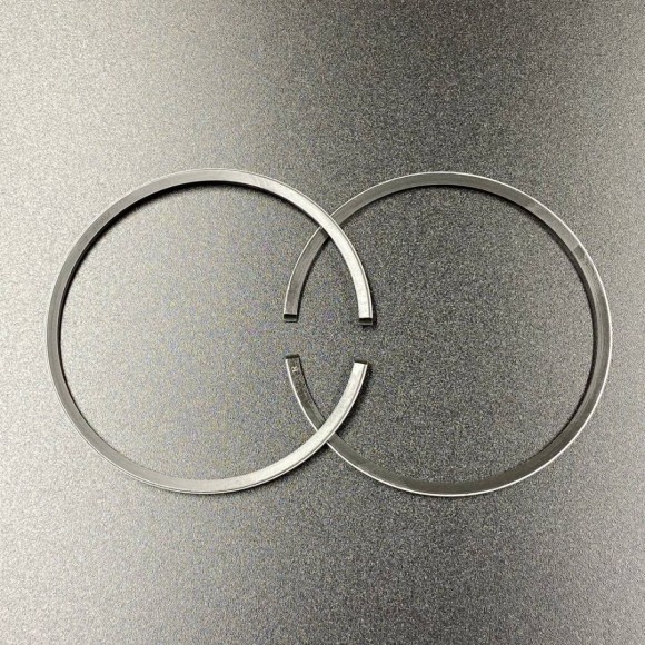 Кольца поршневые, комплект на один поршень Suzuki DT25-30 (STD) (Omax)