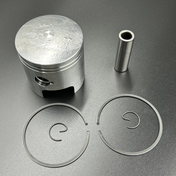 Поршневой комплект Suzuki DT20-30 (+0.50mm) (12110-96353-050) (Osaka)