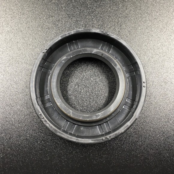 Сальник Tohatsu (3C7-60223-1) (22x42x7) (Tohatsu) Сальник Tohatsu (3C7-60223-1) (22x42x7) (Tohatsu)