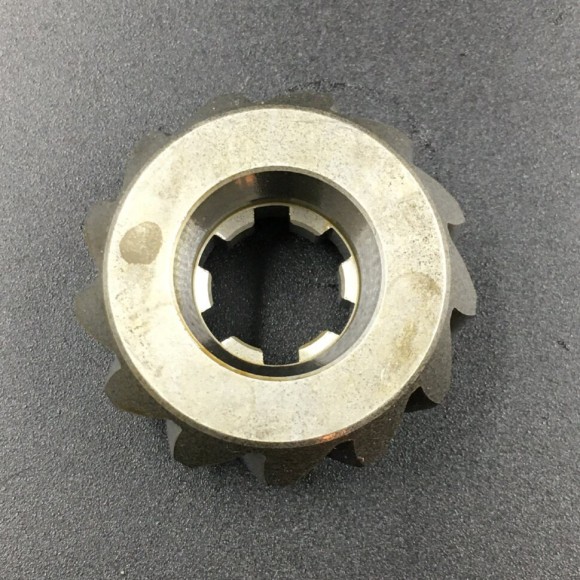 Шестерня вертикального вала (Пиньон) Yamaha 30D (6J8-45551-00) (Yamaha) Шестерня вертикального вала (Пиньон) Yamaha 30D (6J8-45551-00) (Yamaha)