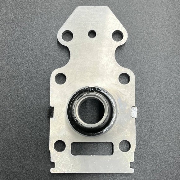 Основание помпы охлаждения Yamaha F9.9-20 (PREMARINE)