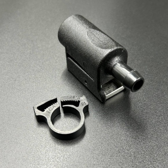 Топливный коннектор Mercury (мама) (Quicksilver)