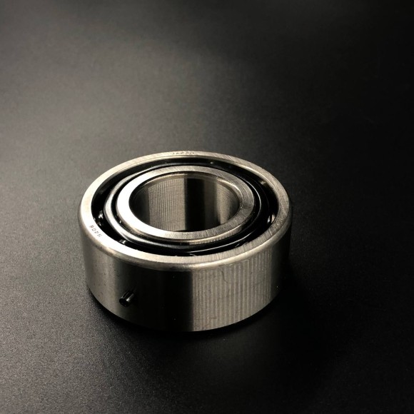 Подшипник шариковый Tohatsu 25-30, M40C (30x62x24) (KACAWA)