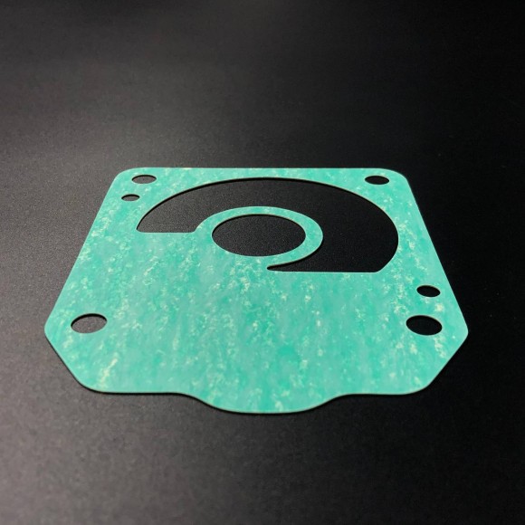 Прокладка под пластину помпы охлаждения BF175-225 (Honda)