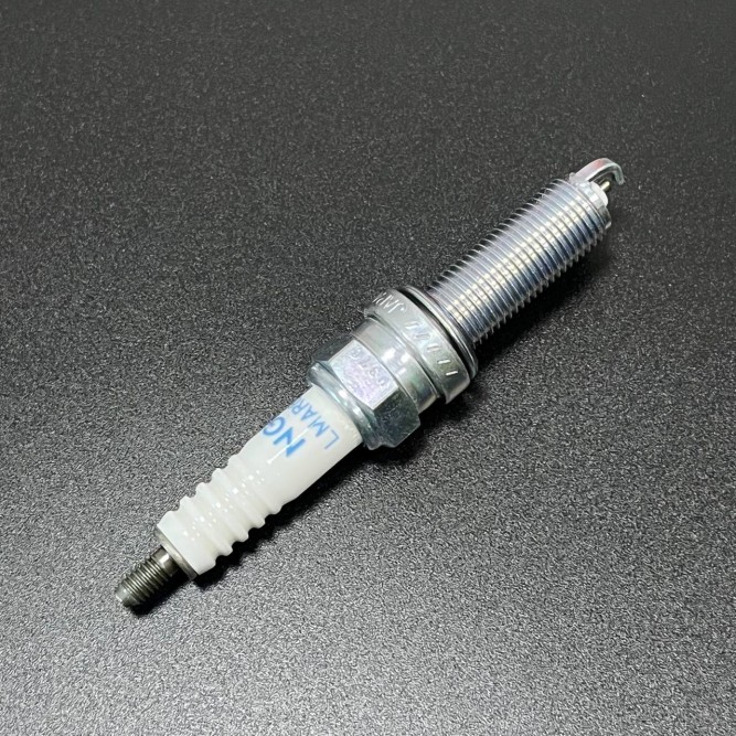 Свеча зажигания NGK LMAR6A-9