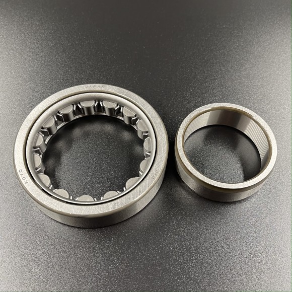 Подшипник шестерни переднего хода Yamaha 150-200 (Omax) Подшипник шестерни переднего хода Yamaha 150-200 (Omax)