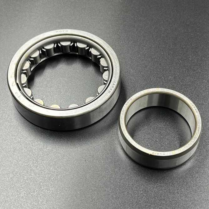 Подшипник шестерни переднего хода Yamaha 150-200 (Omax)