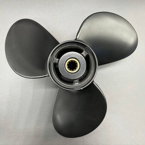 Гребной винт Suzuki DT9.9A-DT15A, DF9.9B, DF8A-20A (3x9-1/4x10) Гребной винт Suzuki DT9.9A-DT15A, DF9.9B, DF8A-20A (3x9-1/4x10)