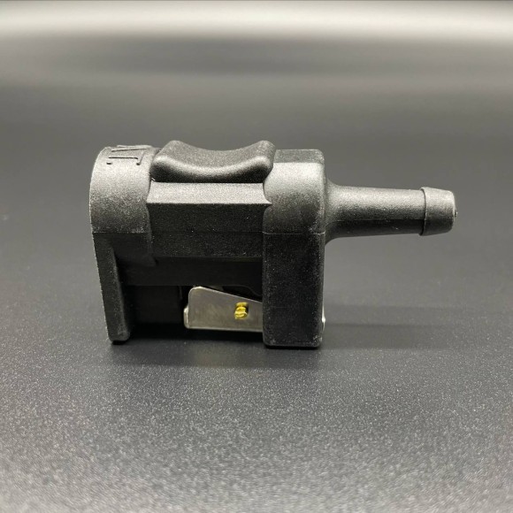 Топливный коннектор Yamaha 4-90 (6G1-24305) (Omax) Топливный коннектор Yamaha 4-90 (6G1-24305) (Omax)