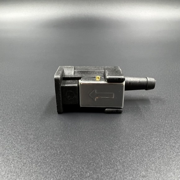 Коннектор топливный Yamaha 4-200, F4-50 (6G1-24305) (KACAWA) Коннектор топливный Yamaha 4-200, F4-50 (6G1-24305) (KACAWA)