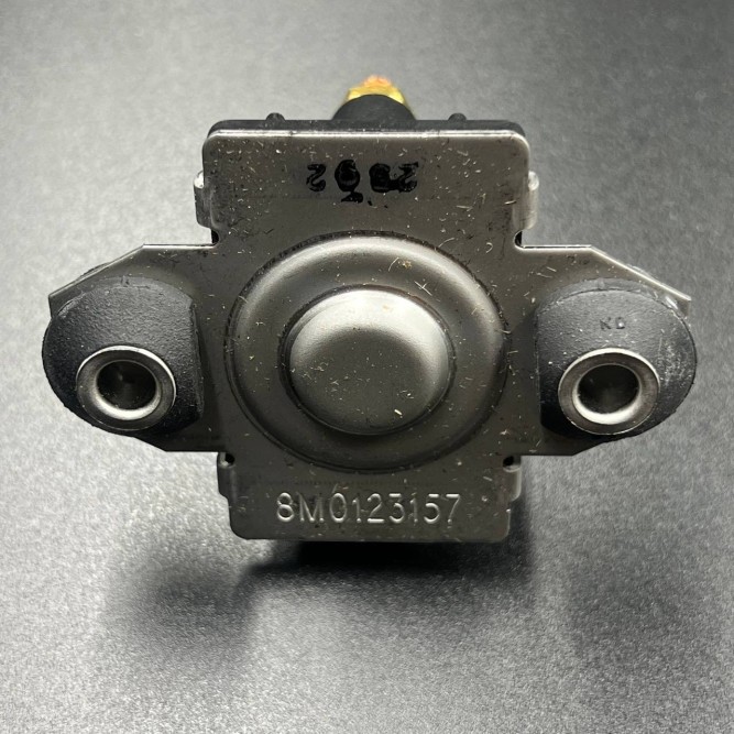 Реле (U=12V; I=40A) Mercury 25-40 2-Cyl/40-90 3-Cyl/100-115 4-Cyl (850187T1) (MERCURY) QS