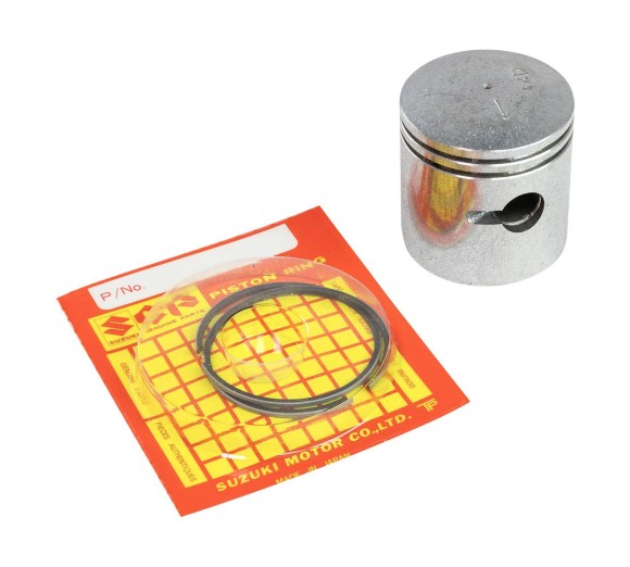 Поршень Suzuki DT2-2.2 (0.50) с кольцами Поршень Suzuki DT2-2.2 (0.50) с кольцами