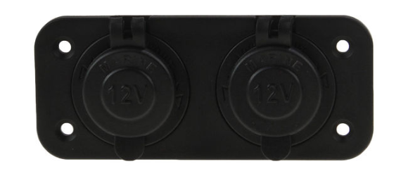 Панель с двумя разъёмами прикуривателя Панель с двумя разъёмами прикуривателя