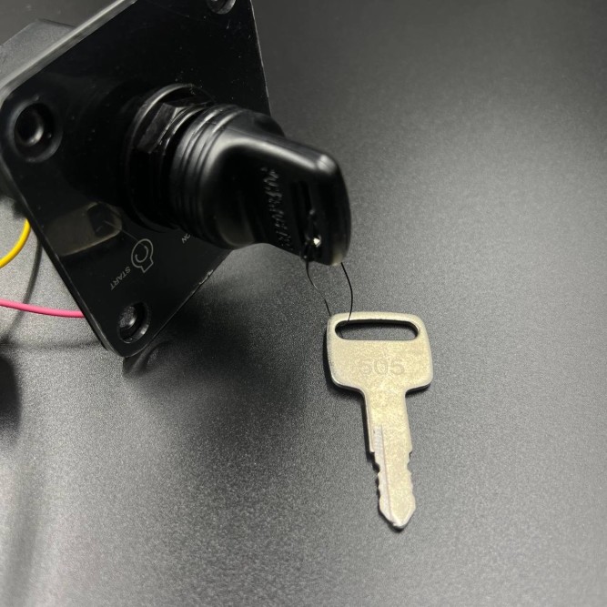 Панель c кнопкой аварийной остановки двигателя с чекой Yamaha F250-350 (PWB)