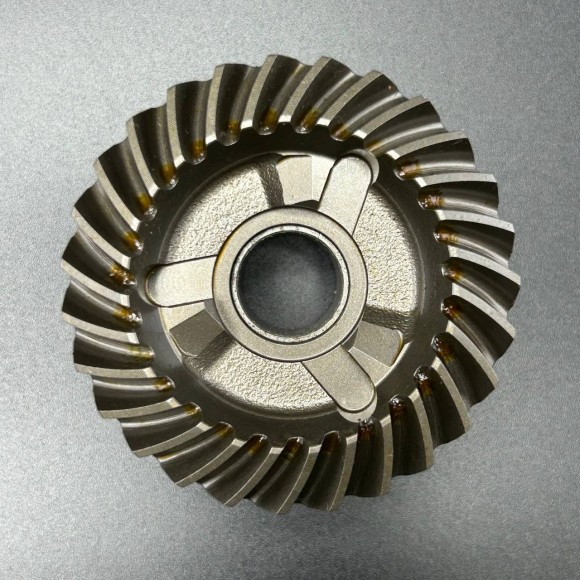 Шестерня переднего хода Mercury/Tohatsu 25-30 (346-64010-1) (Quicksilver) Шестерня переднего хода Mercury/Tohatsu 25-30 (346-64010-1) (Quicksilver)