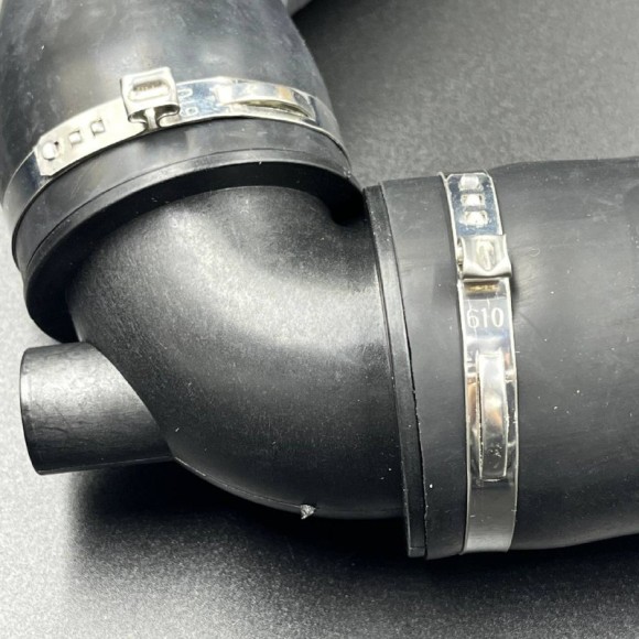 Патрубок насоса Mercruiser ALPHA/BRAVO (JSP)