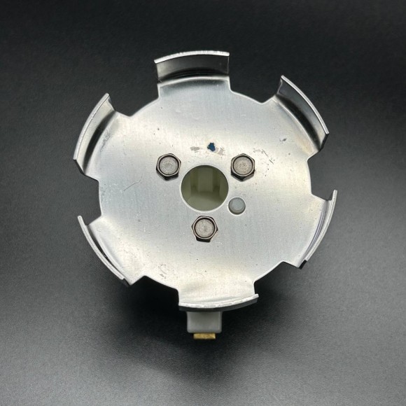 Бегунок распределителя зажигания ROTOR ASSY (Quicksilver) Бегунок распределителя зажигания ROTOR ASSY (Quicksilver)