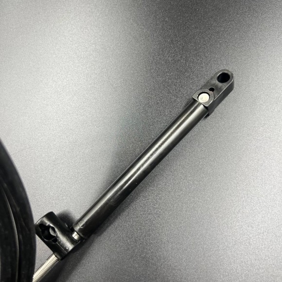 Трос д/у (газ/реверс) (9FT) (C16) (Mercury Gen I) (PWB) Трос д/у (газ/реверс) (9FT) (C16) (Mercury Gen I) (PWB)