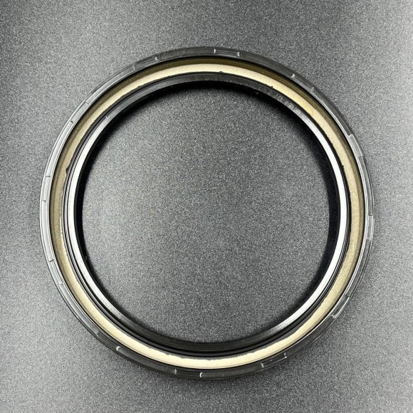 Сальник коленвала (верх) Suzuki DF150-350A (09283-91001) (91x109x10) (Suzuki)