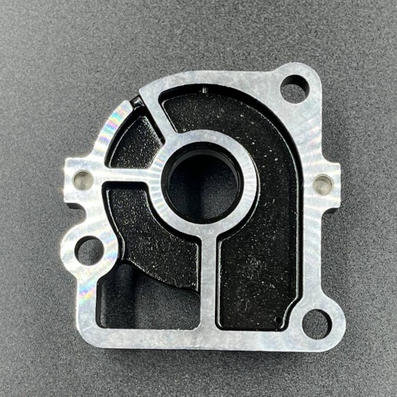 Основание помпы охлаждения Tohatsu 9.9-18/Mercury 9.9-18 (3BJ-65017-0; 8037501; 803750A04) (PREMARIN