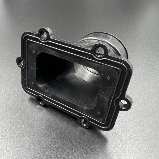Впускной патрубок карбюратора SKI-DOO BRP 800 E-TEC (SM-07172) (PREMARINE)
